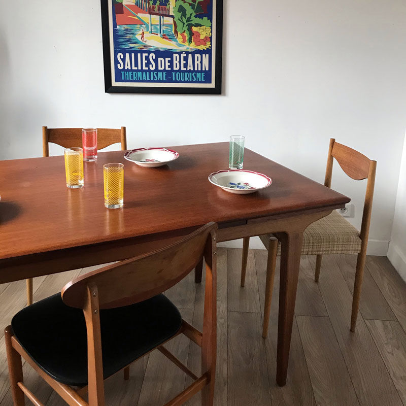 Scandinavian table