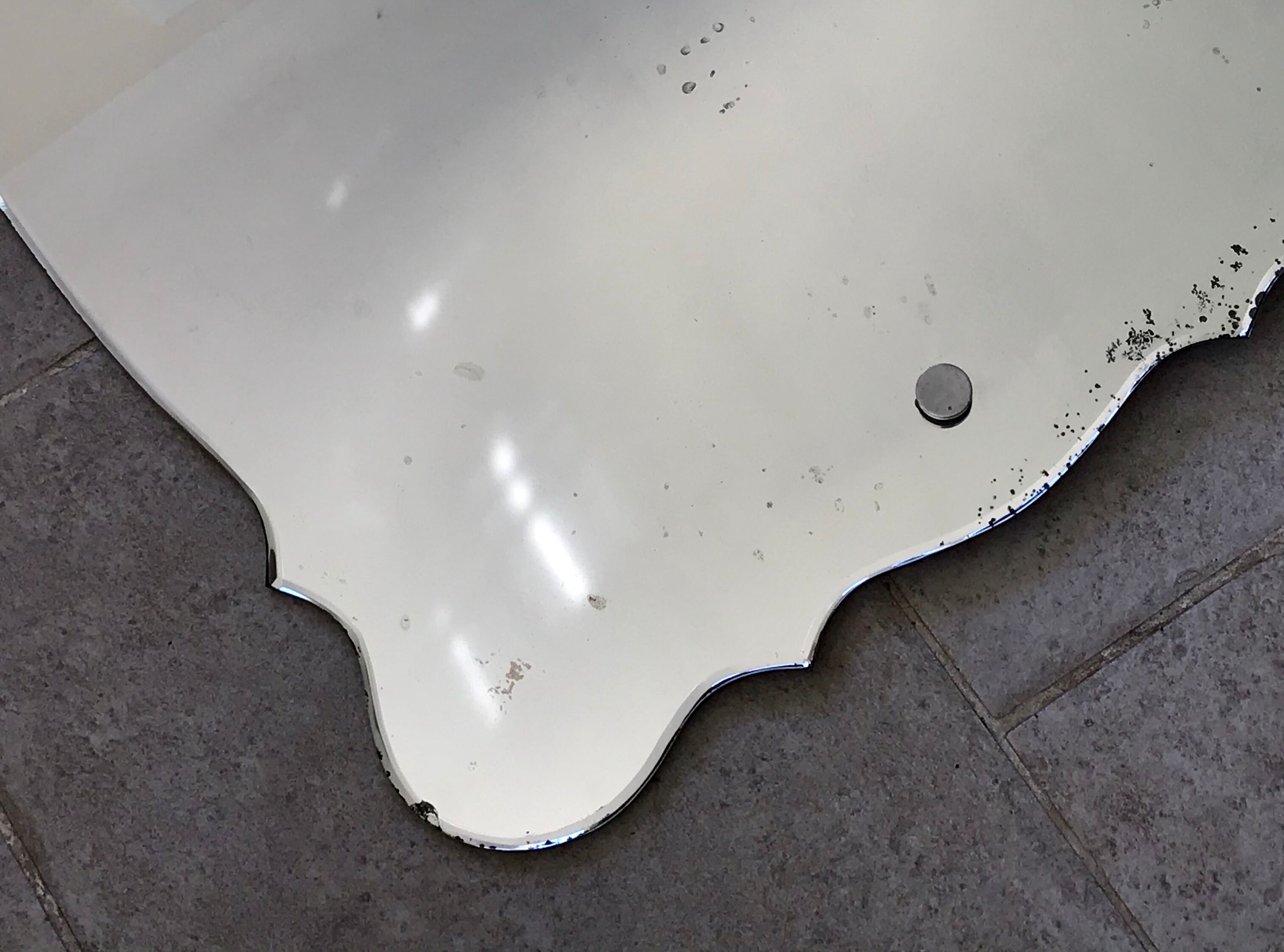 72x47 free-form mirror