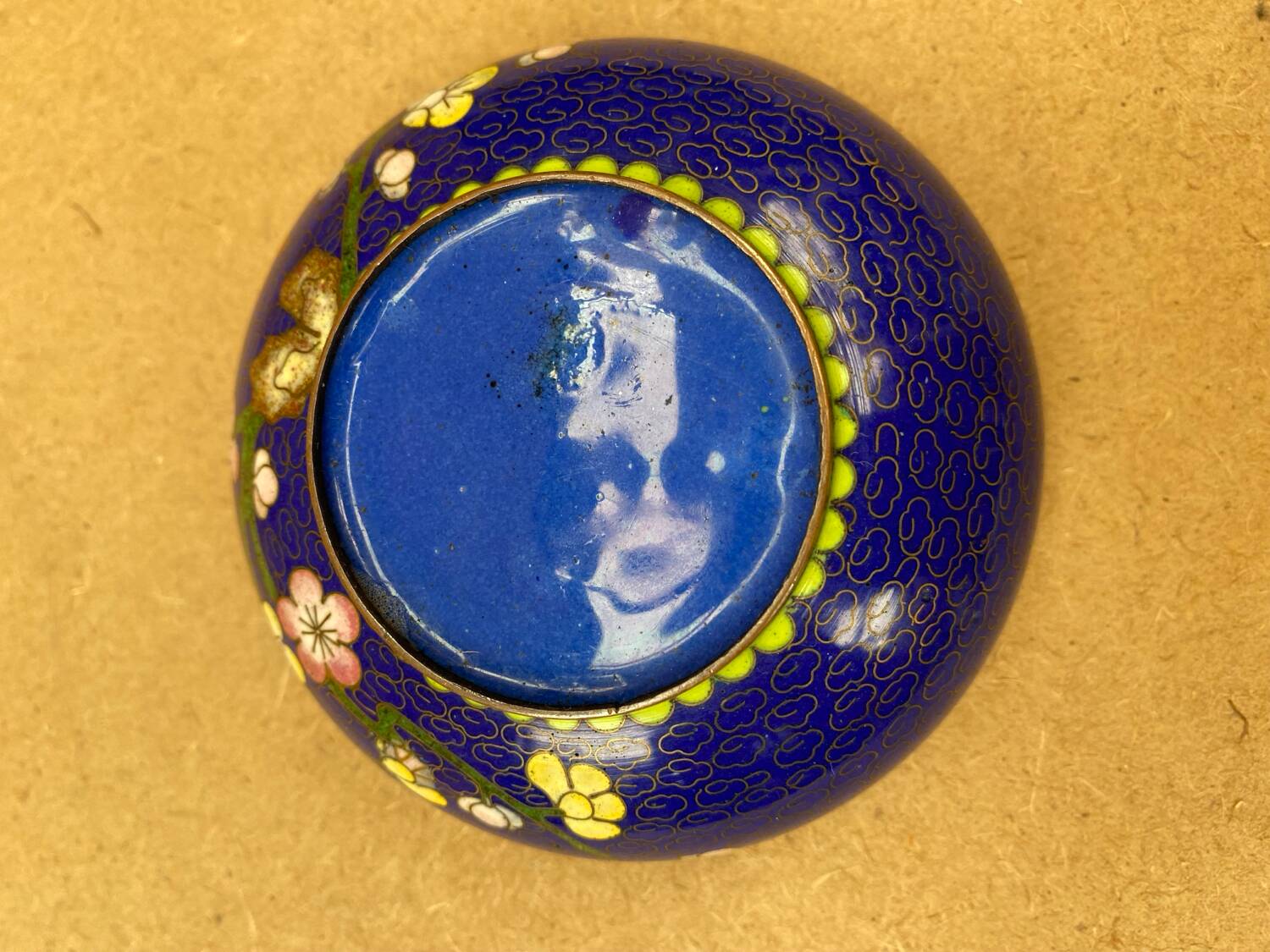 Antique Chinese Bronze Cloisonne Enamel Ashtray Vintage Flower Pattern