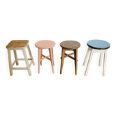 Ensemble de 4 tabourets dépareillés