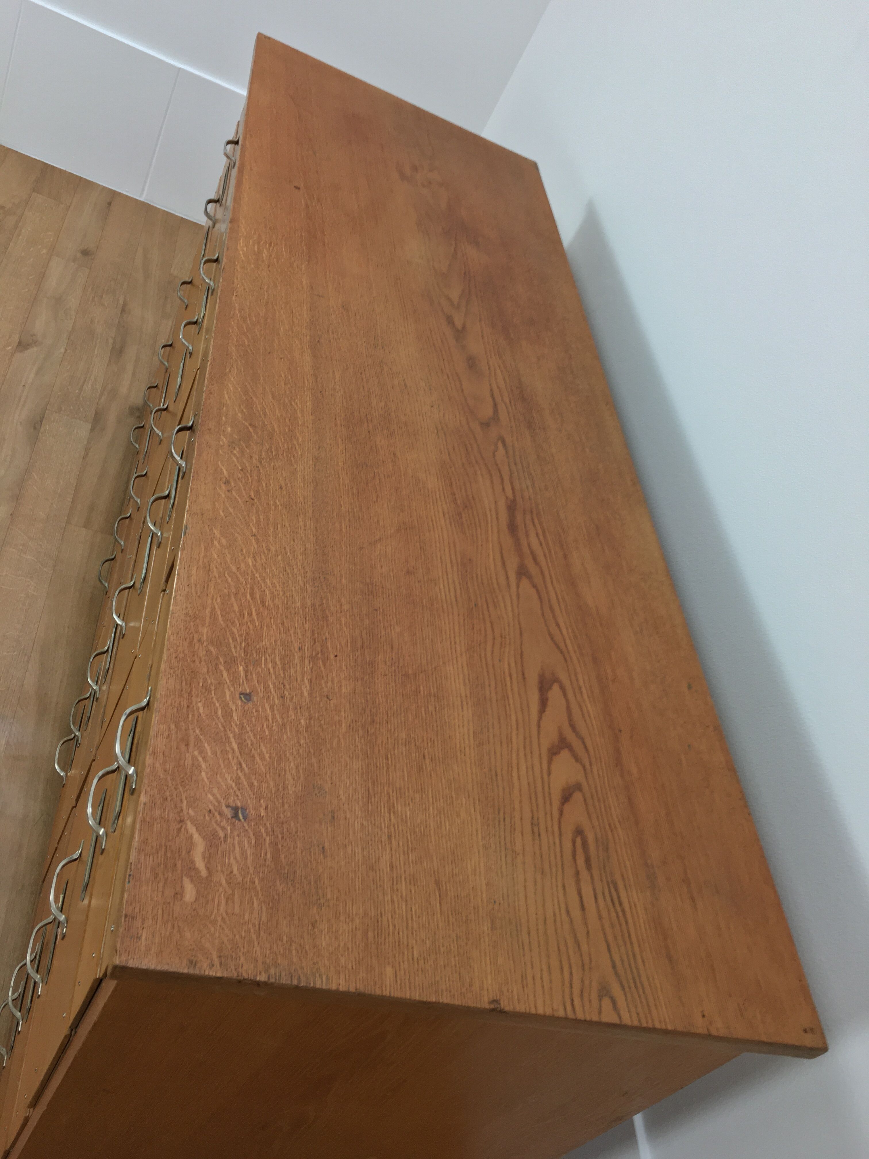 Craft furniture, drawer counter, oak