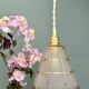Suspension tulipe vintage en verre blanc et or