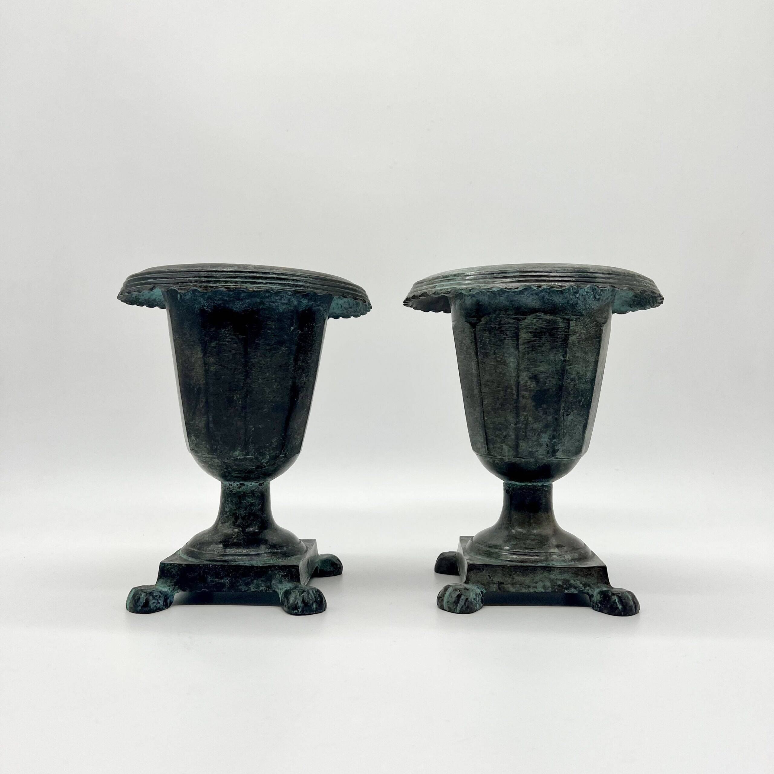 Pair of "Médicis" vases in verdigris – 1950s