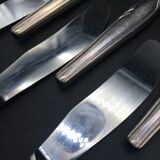 12 silver metal knives