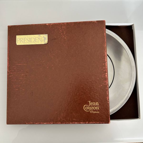 Plat de service Jean Couzon Orfèvre