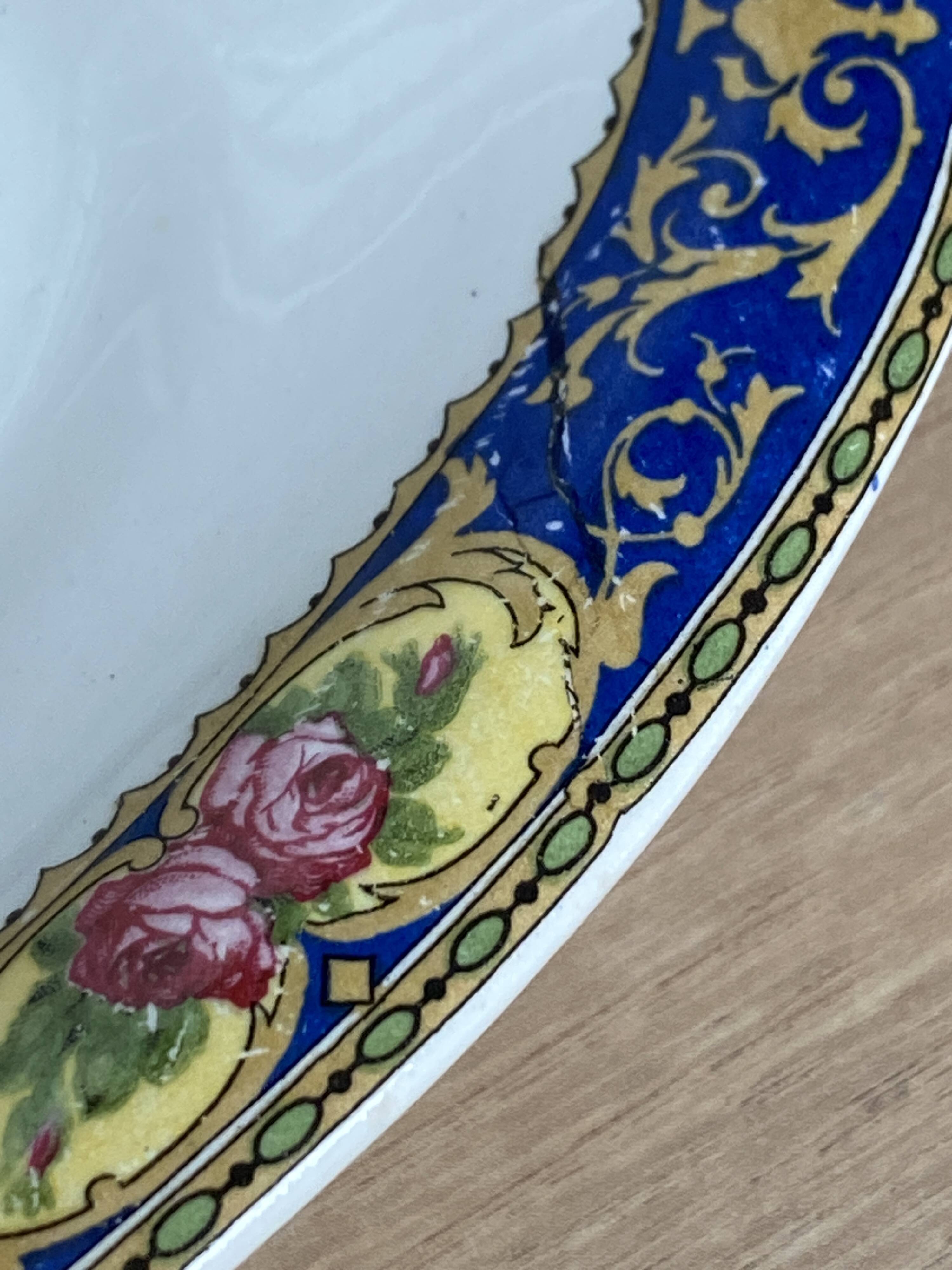 Onnaing earthenware bowl