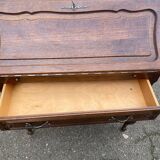 Secretary desk with slanted top and 3 drawers in Louis XV style.
