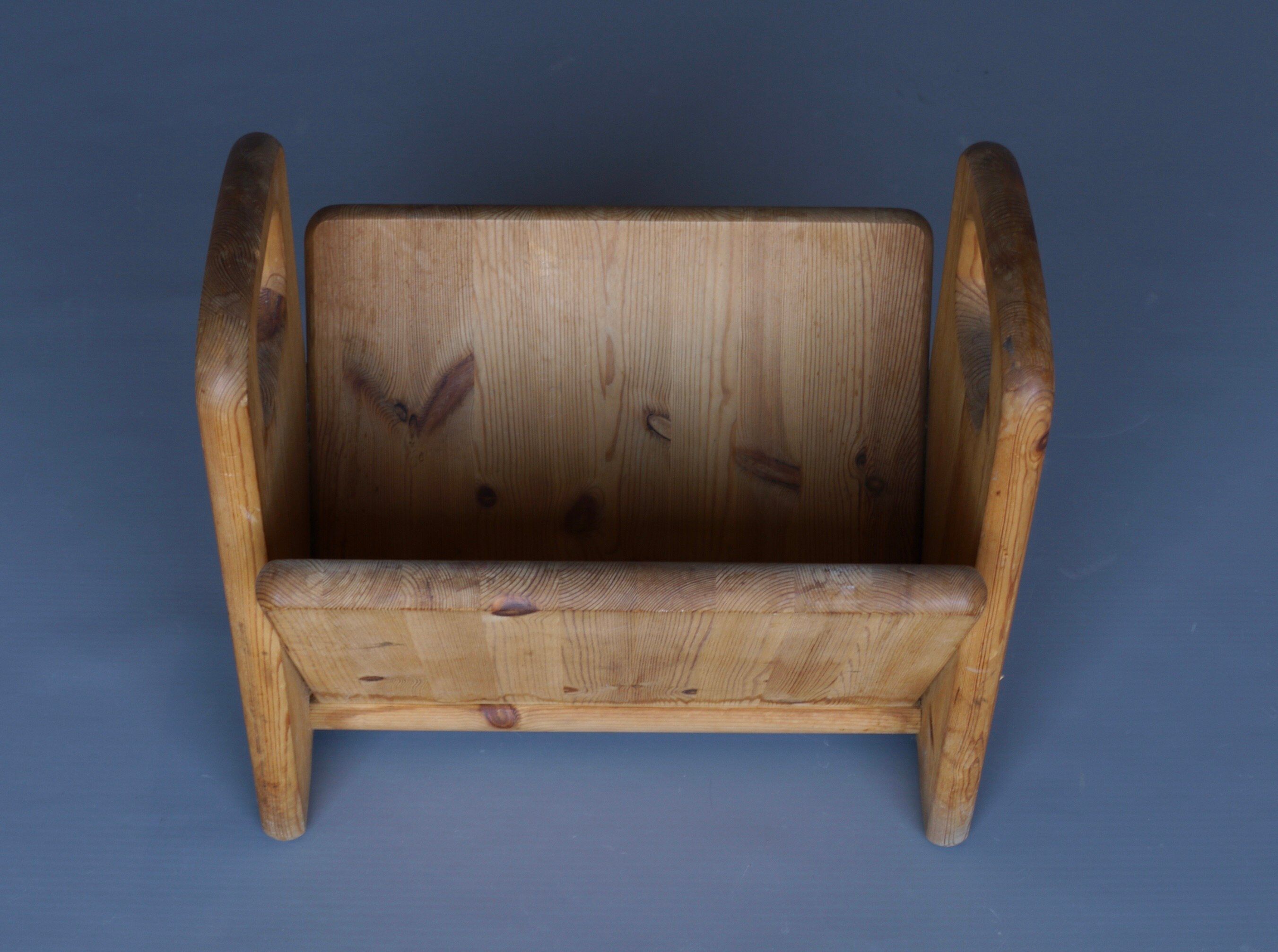 Vintage pine magazine stand, 1970s