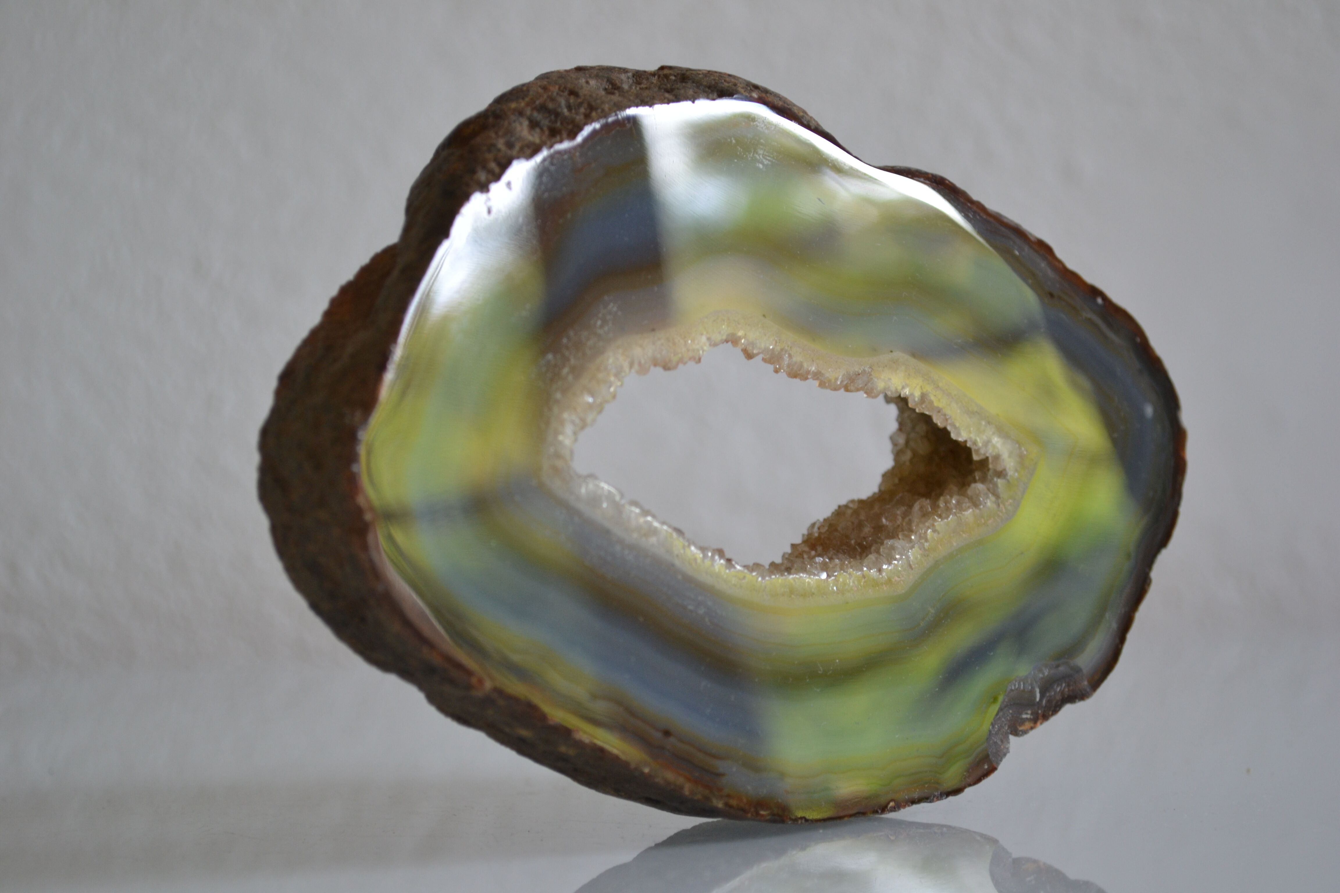 Agate paperweight