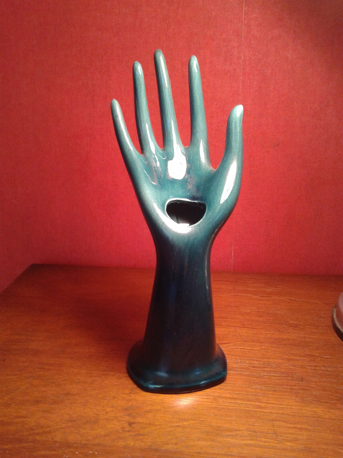 Hand ceramic 60s