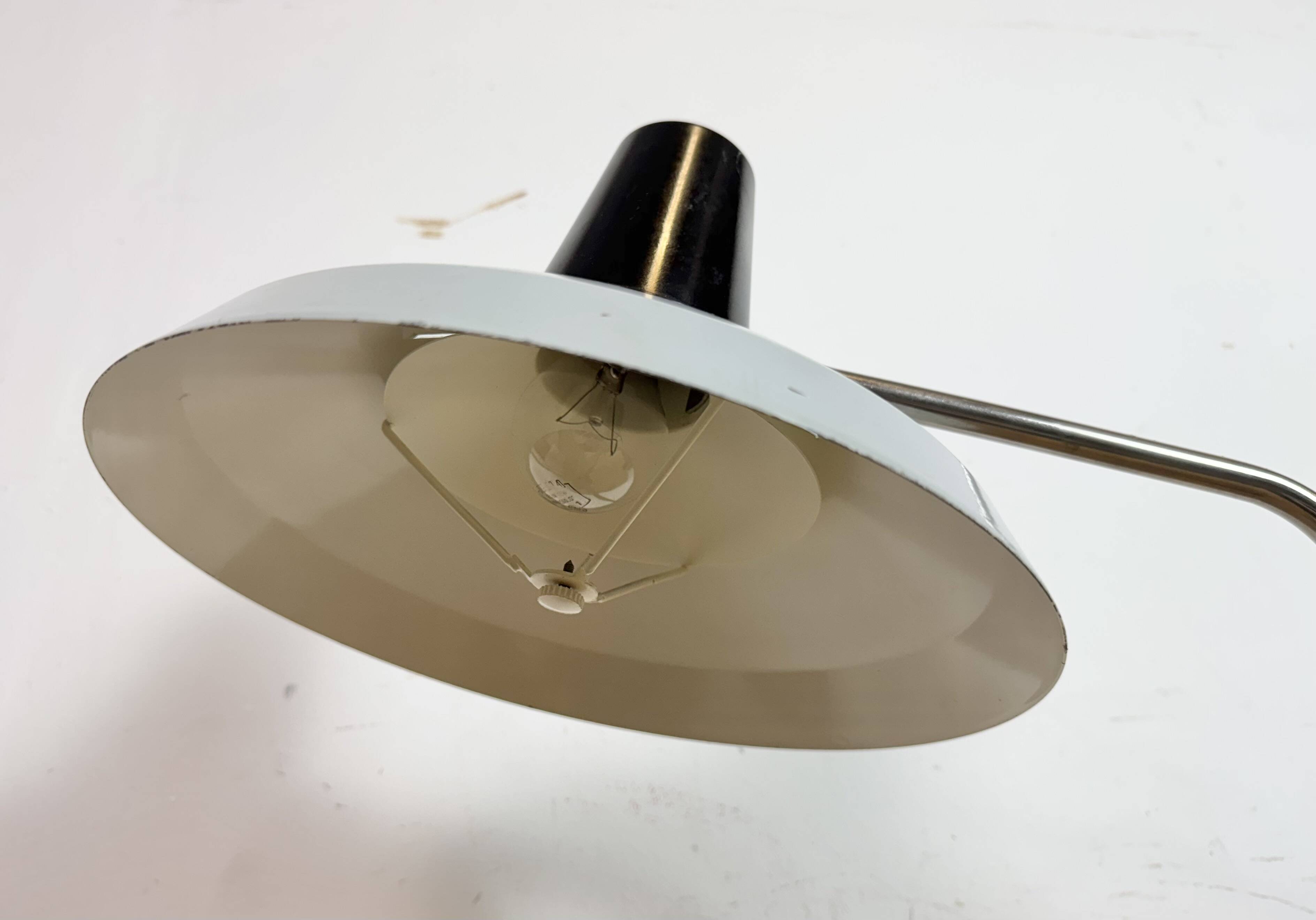 Lampe de bureau industrielle grise d'Elektrosvit, années 1970