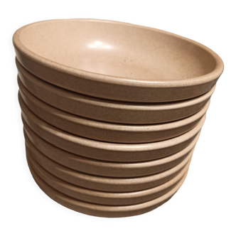 Assiettes en grès creuse