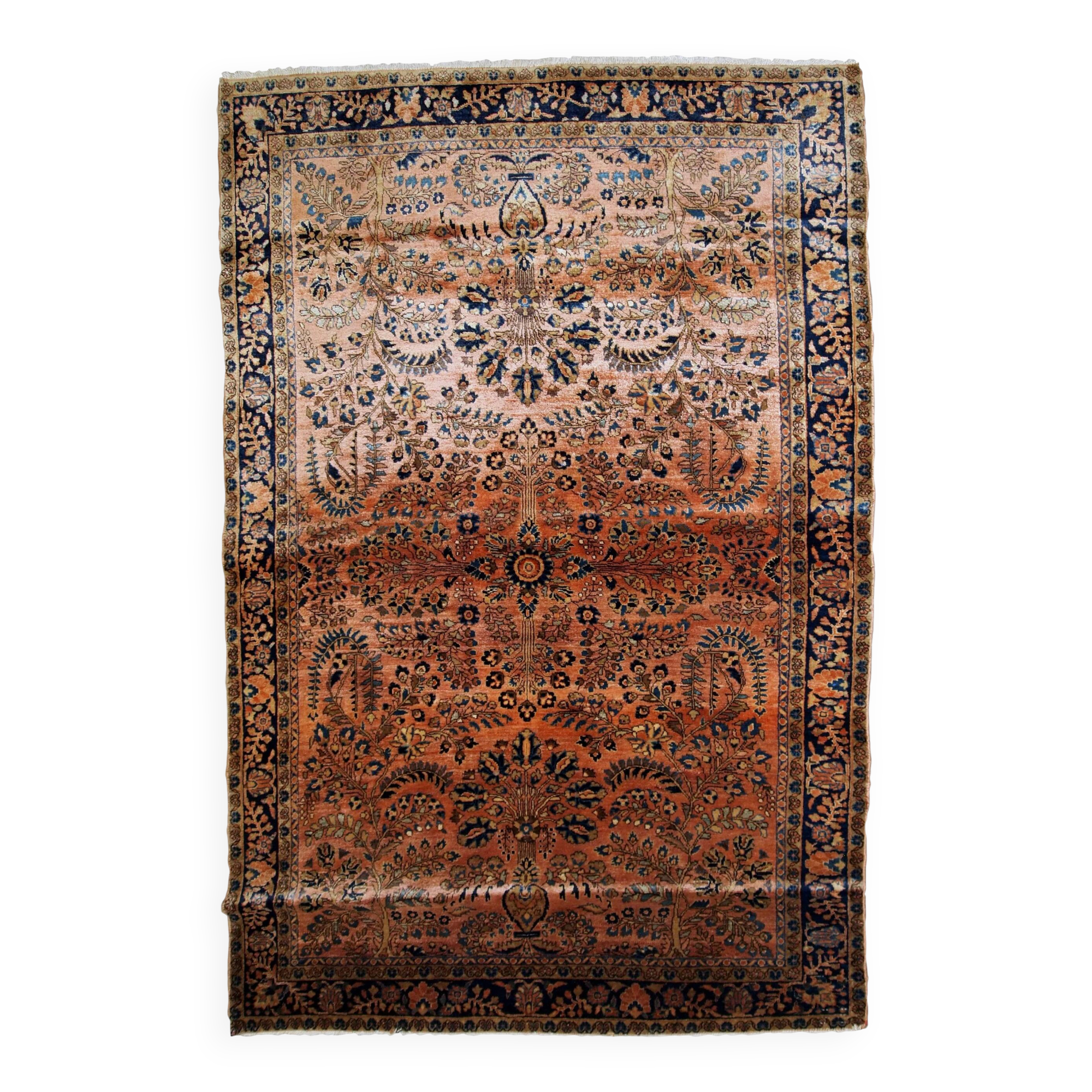 Handmade antique Persian Sarouk rug 4' x 6.4' (122cm x 195cm) 1920s