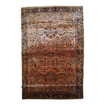 Handmade antique Persian Sarouk rug 4' x 6.4' (122cm x 195cm) 1920s
