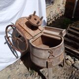 Machine à laver en bois