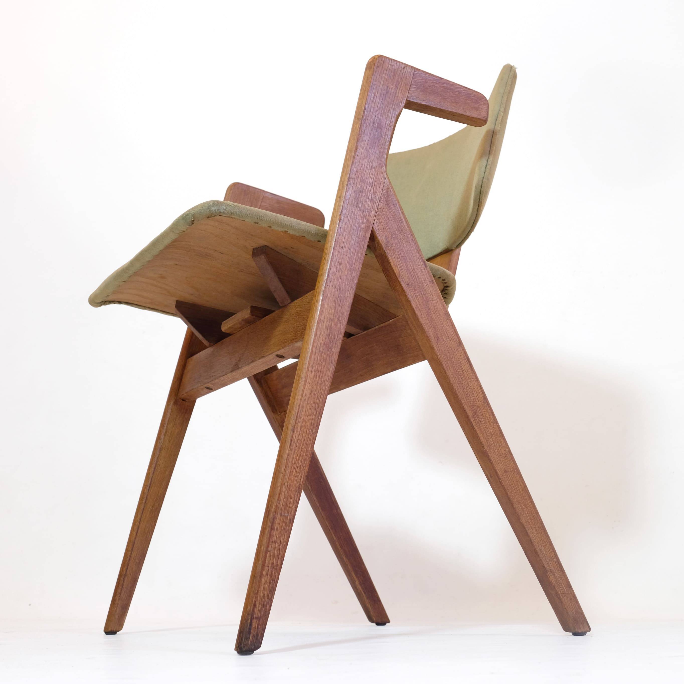 Hillestak chair by Lucienne & Robin Day from the 1950s.