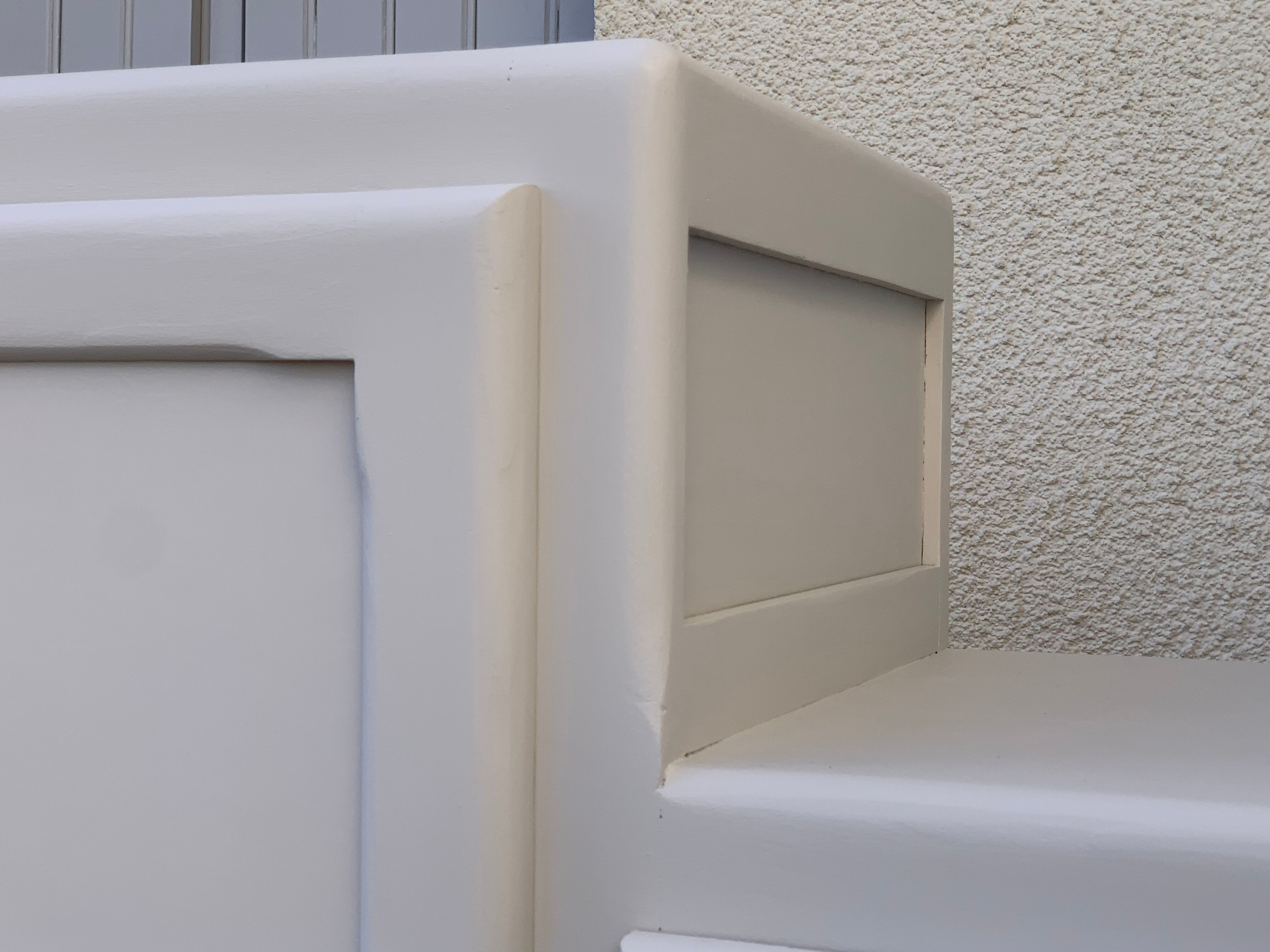 Asymmetrical Parisian wardrobe 1940