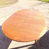 Table Svend Aage Madsen