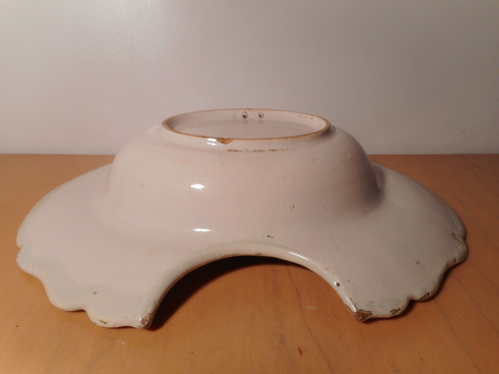 Old beard dish in faience of the south of the France 18 century in yellow camaieu