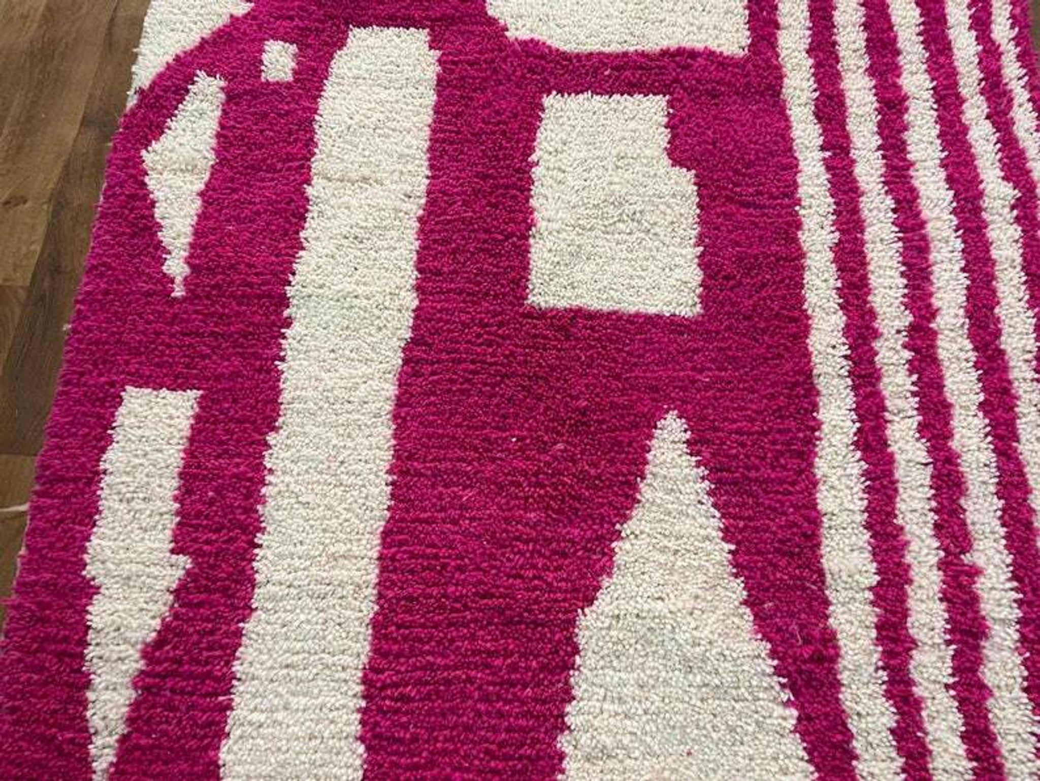 Grand tapis rose fait main 300cmx200cm