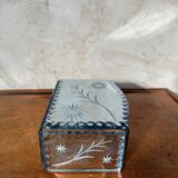 Glass jewelry box