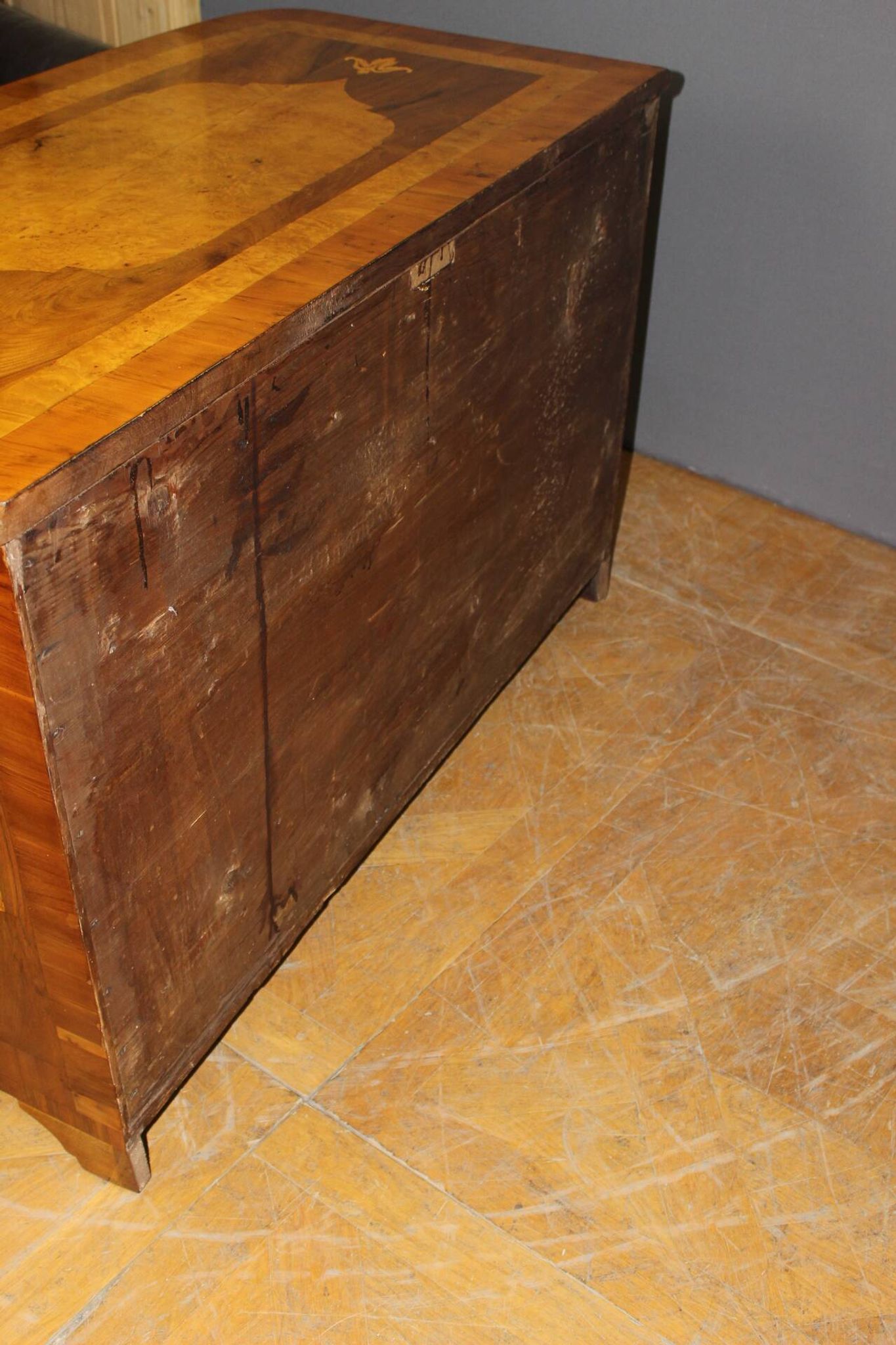 Commode Louyis XIV en marqueterie XVIIIe