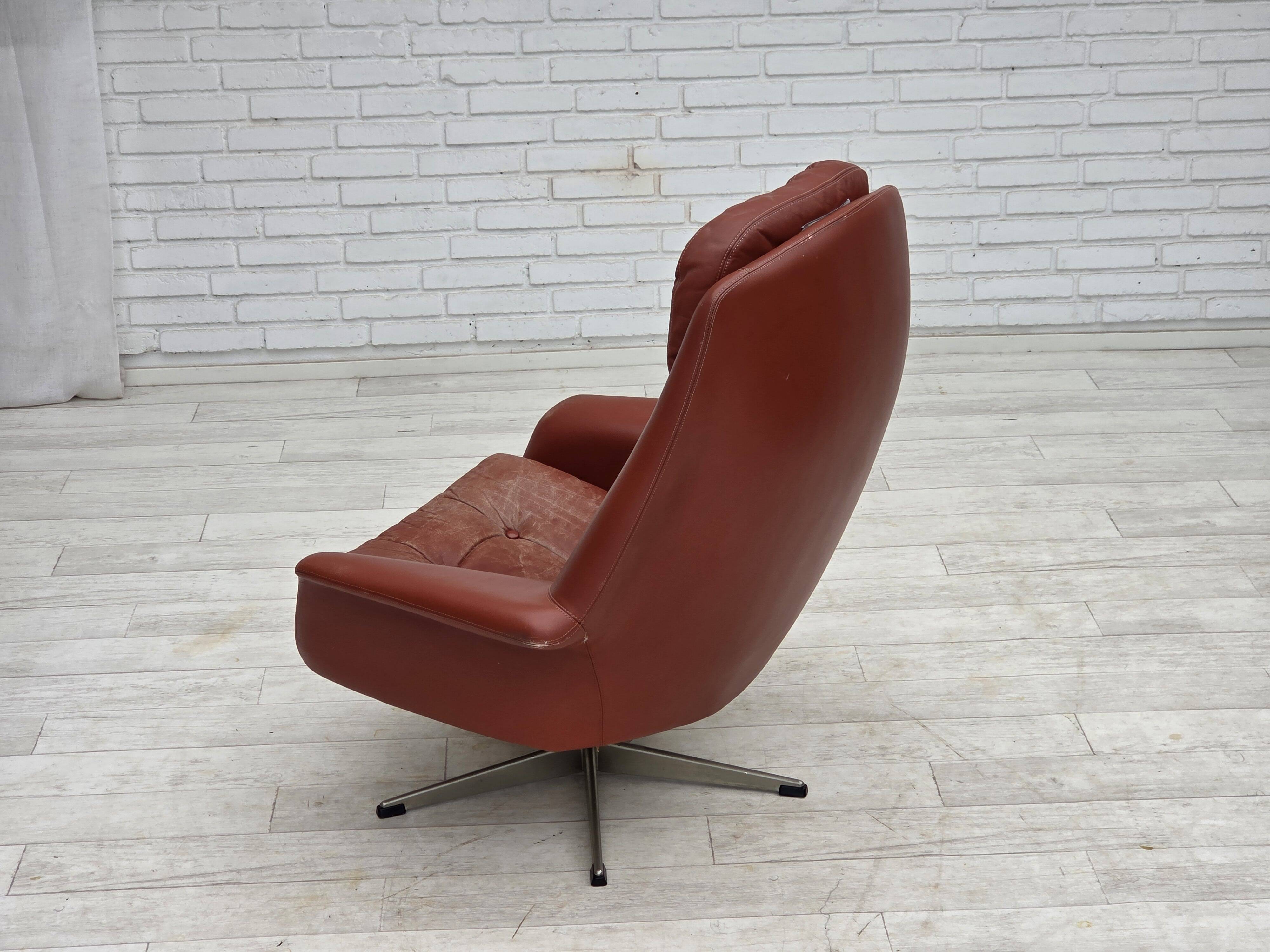 1970s, Danish design by H.W.Klein, swivel armchair, furniture leather.