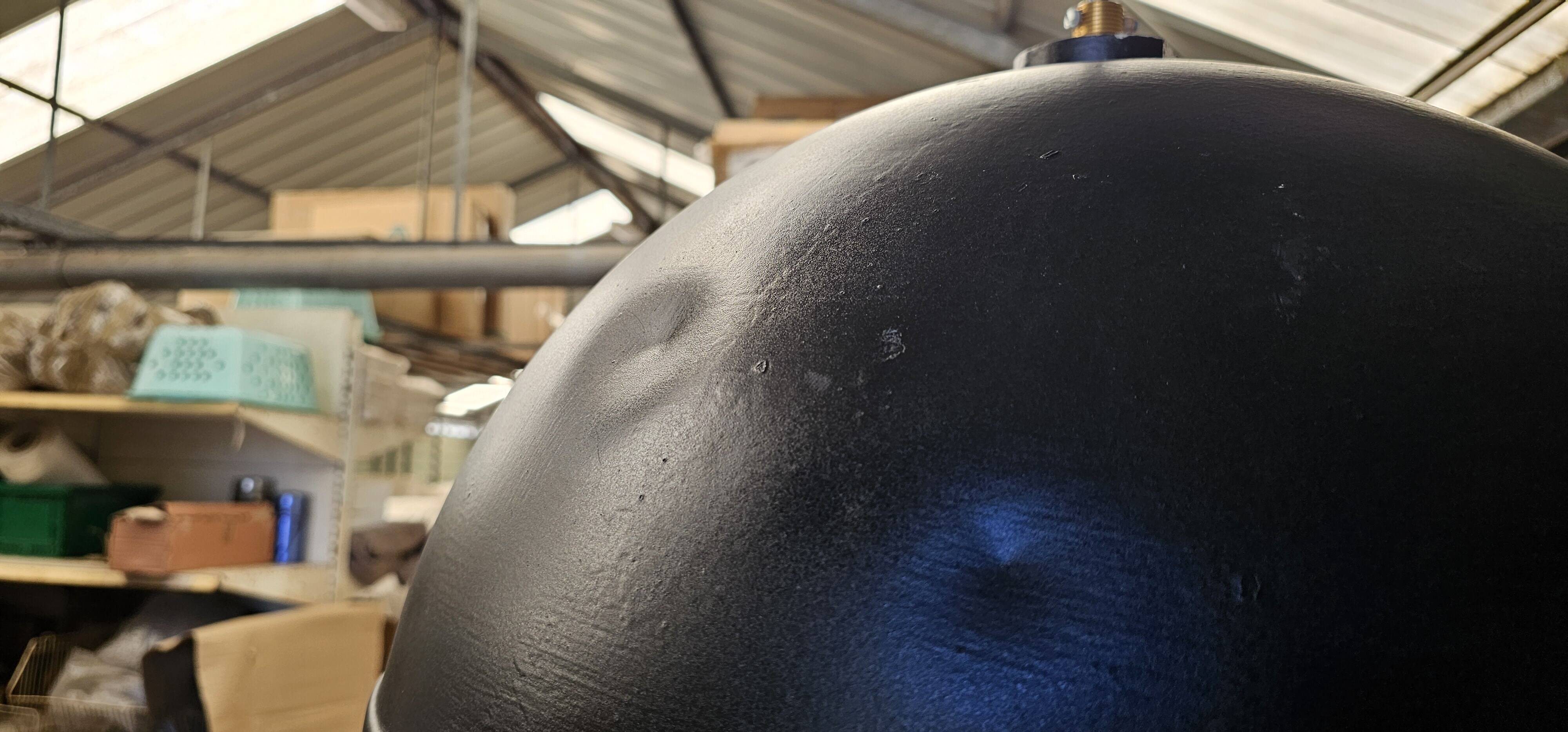 Old lantern - public lighting suspension of the city of Paris