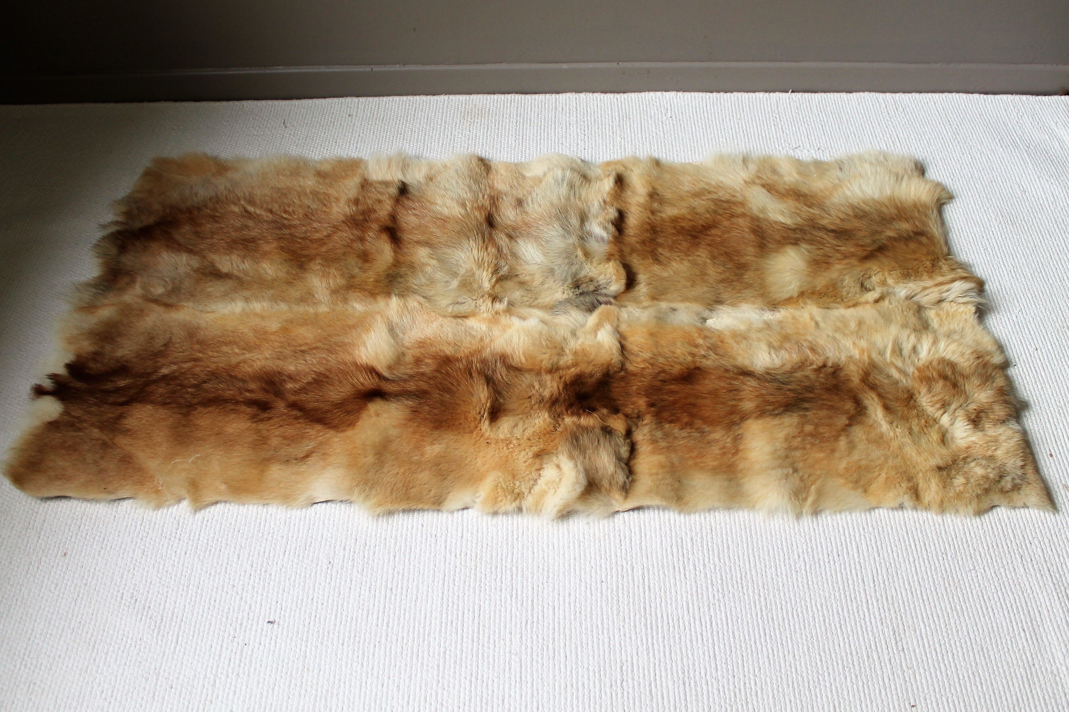 Vintage goat skin 140x70cm