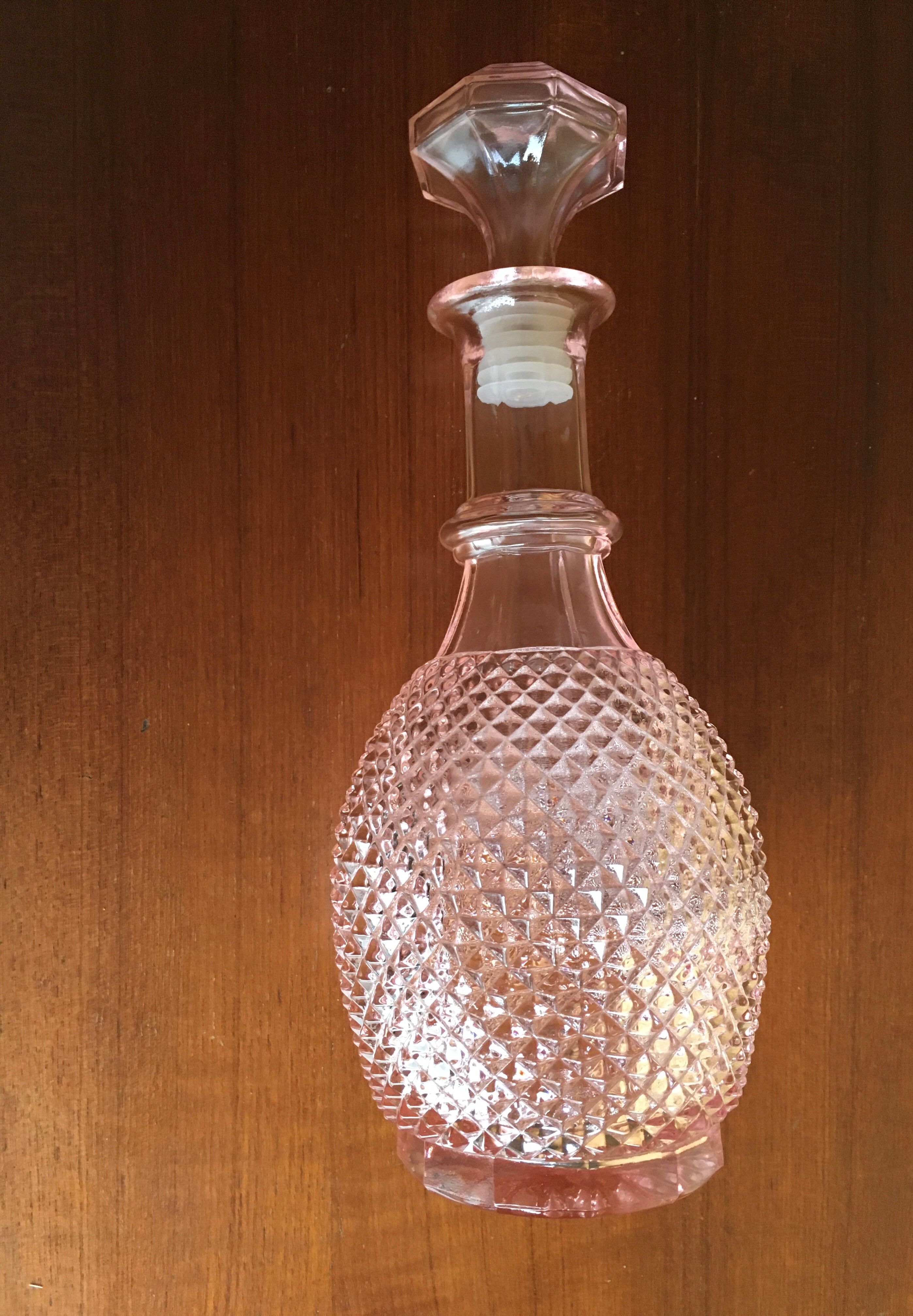 Diamond tip carafe