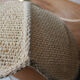 Suspension fleur en rafia