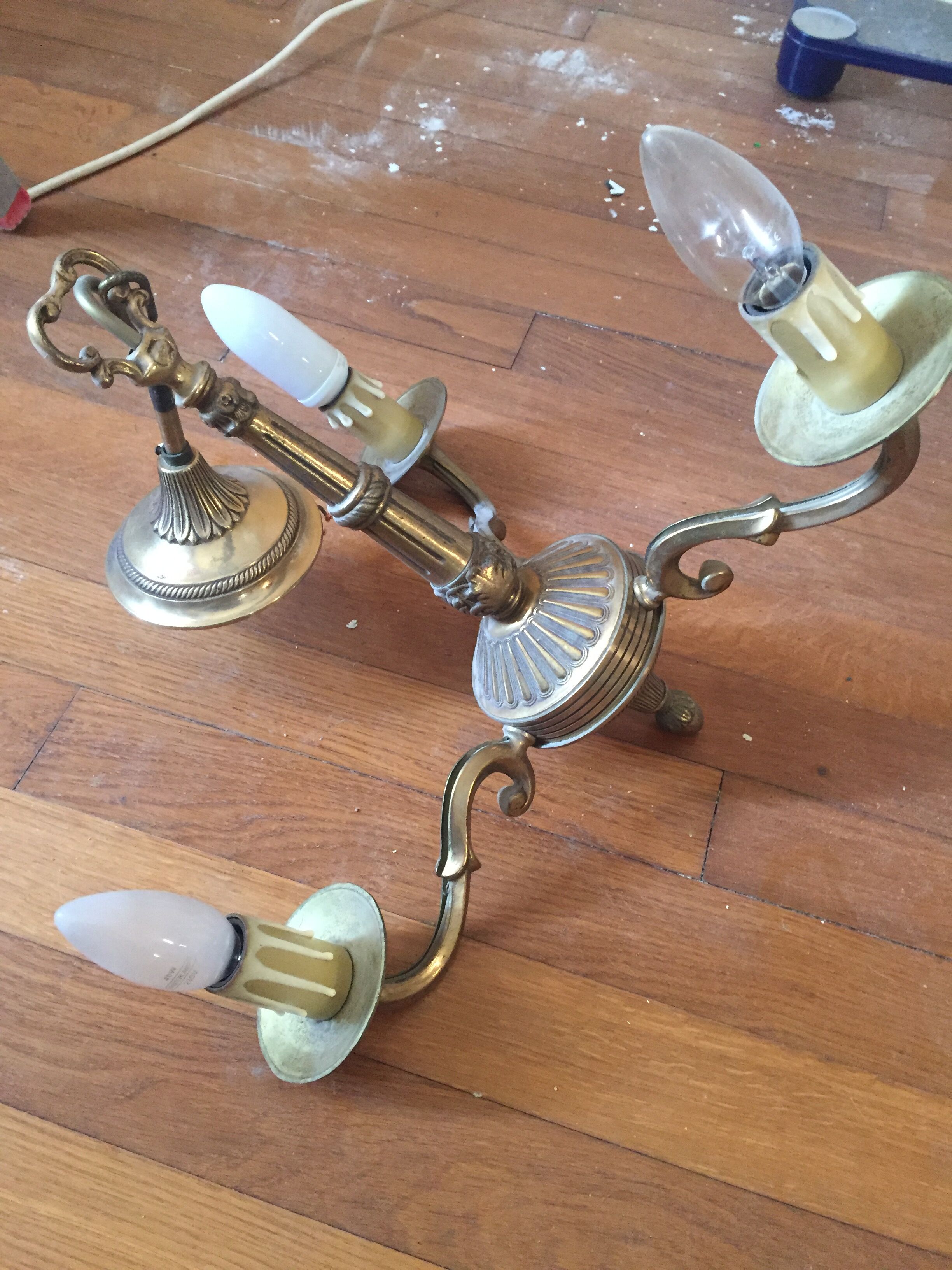 Bronze chandelier 3 branches imitation candles