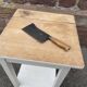 Table d’appoint style billot ancien