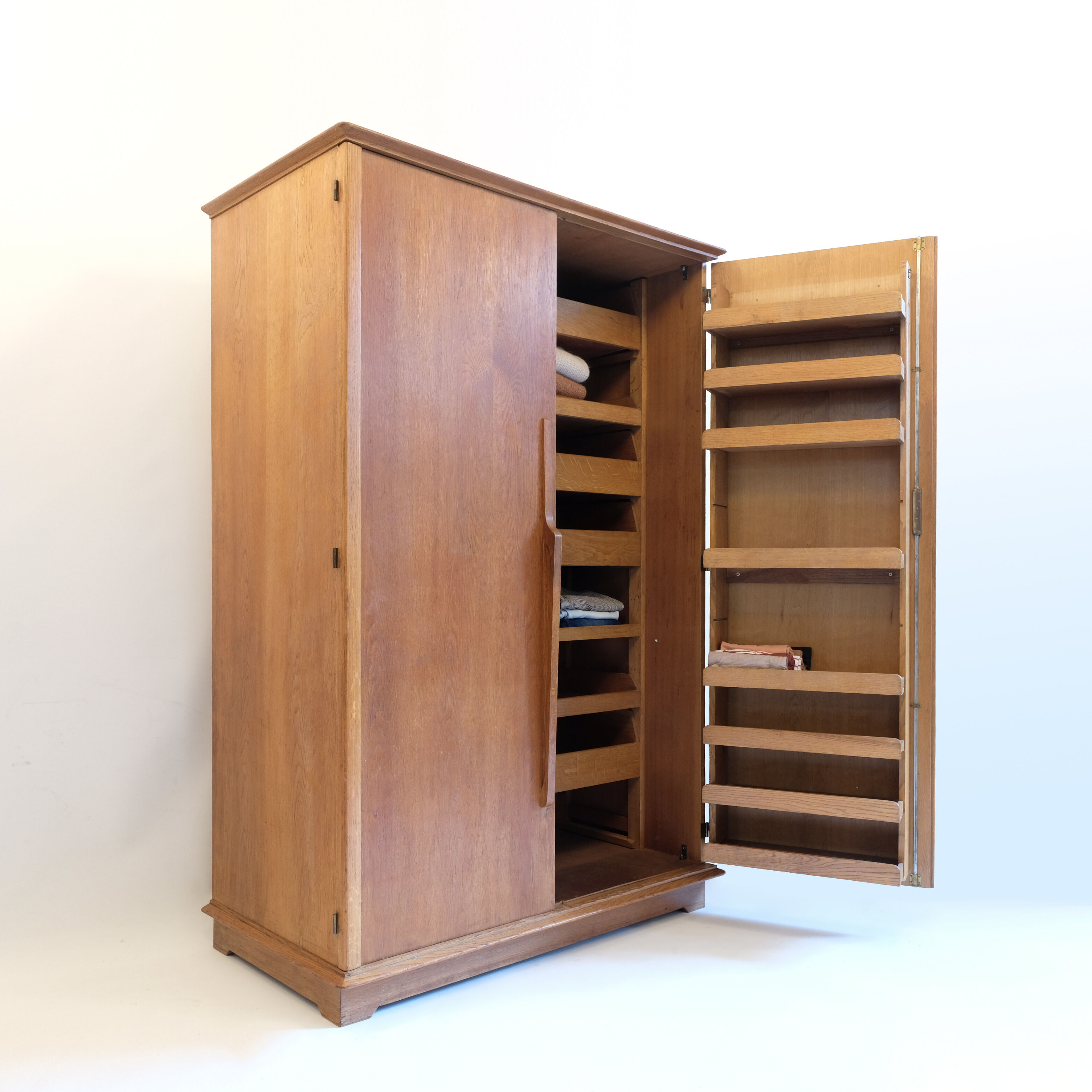 Marcel Gascoin, Armoire AA, edition ARHEC, 1950's.