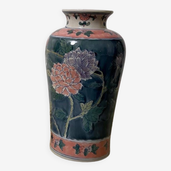 Asian vase