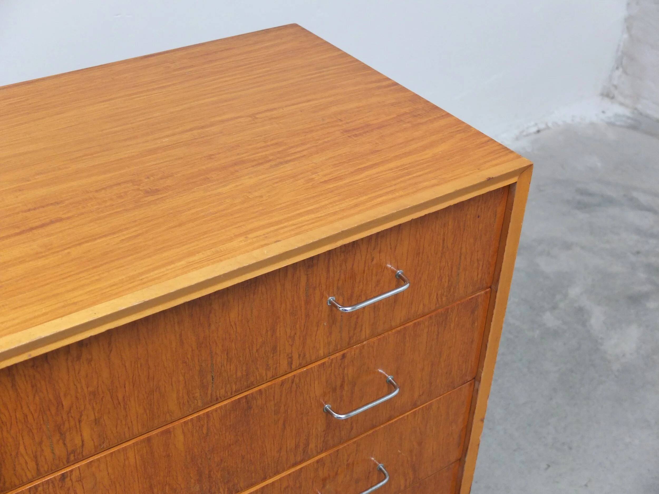 Commode des années 50 dans le style de Jos De Mey.