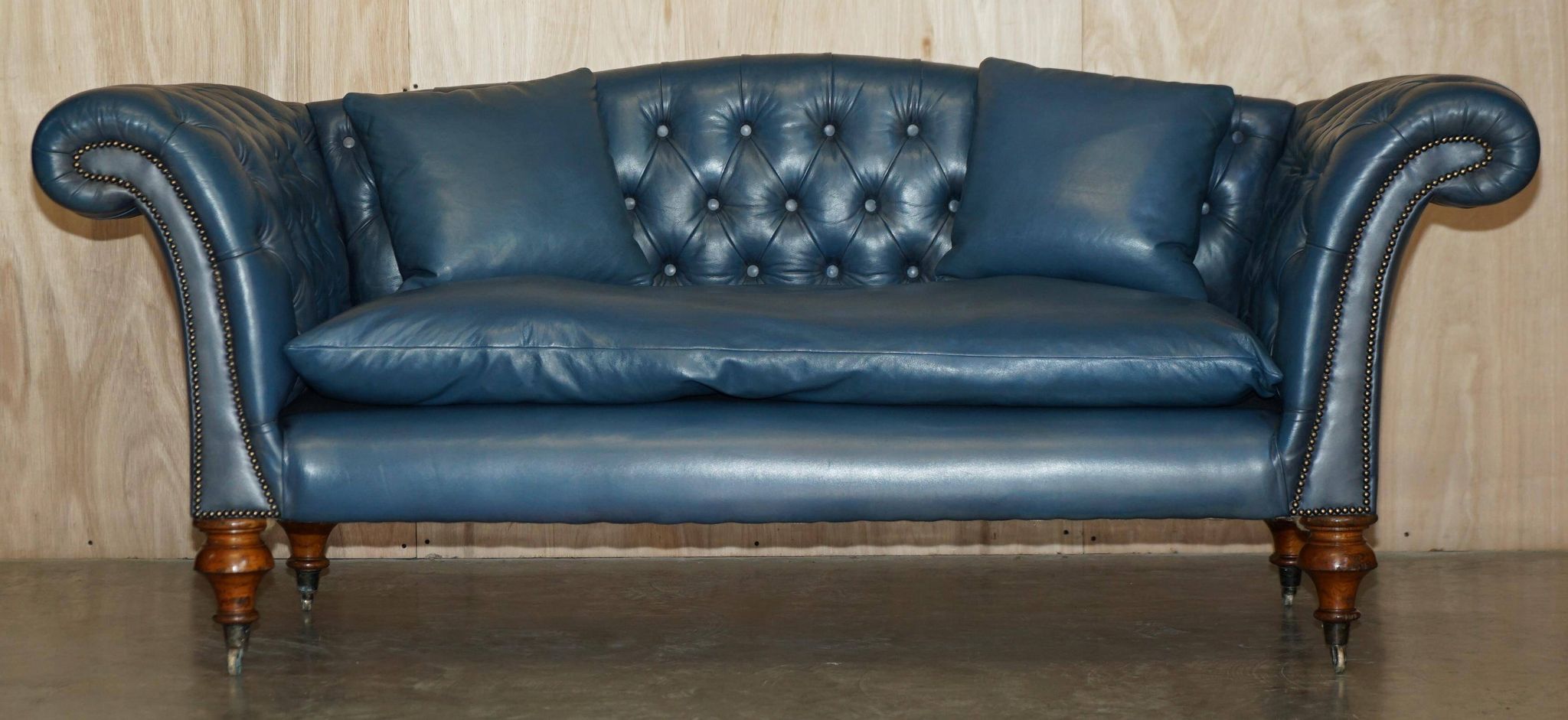 Chesterfield Regency William IV canapé restored circa 1830