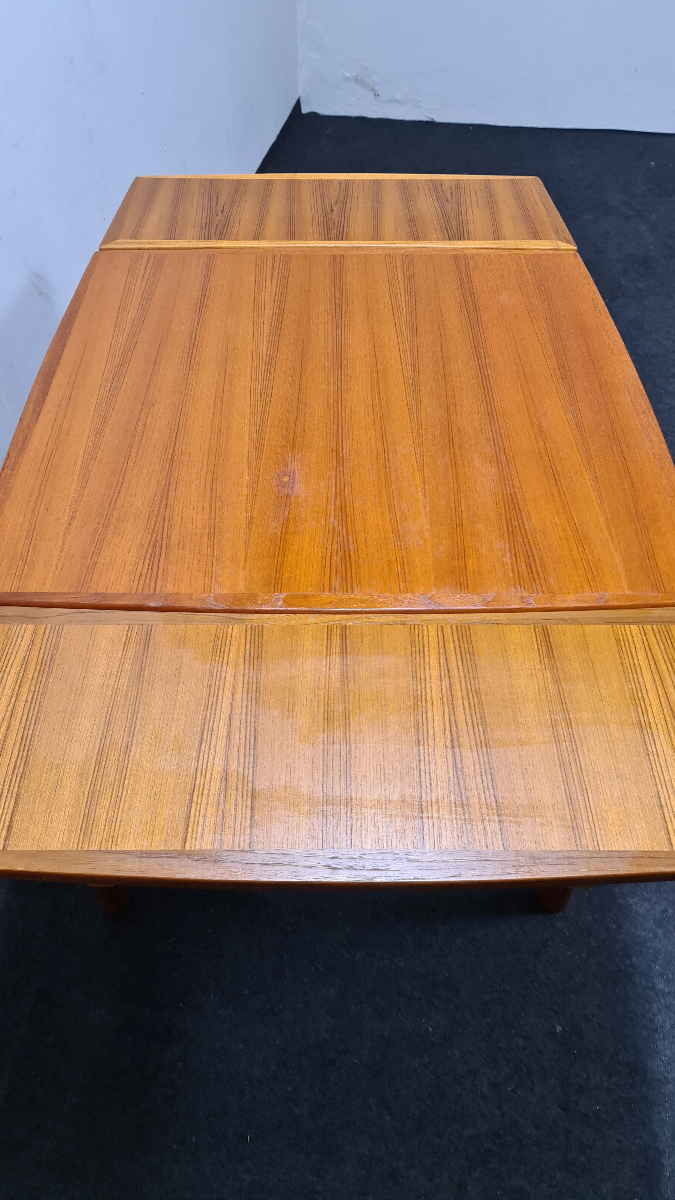 Vintage teak dining table quit possibly Danish design