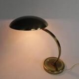 Lampe de bureau Bauhaus en laiton, modèle 6751 par Christian Dell pour Kaiser Leuchten