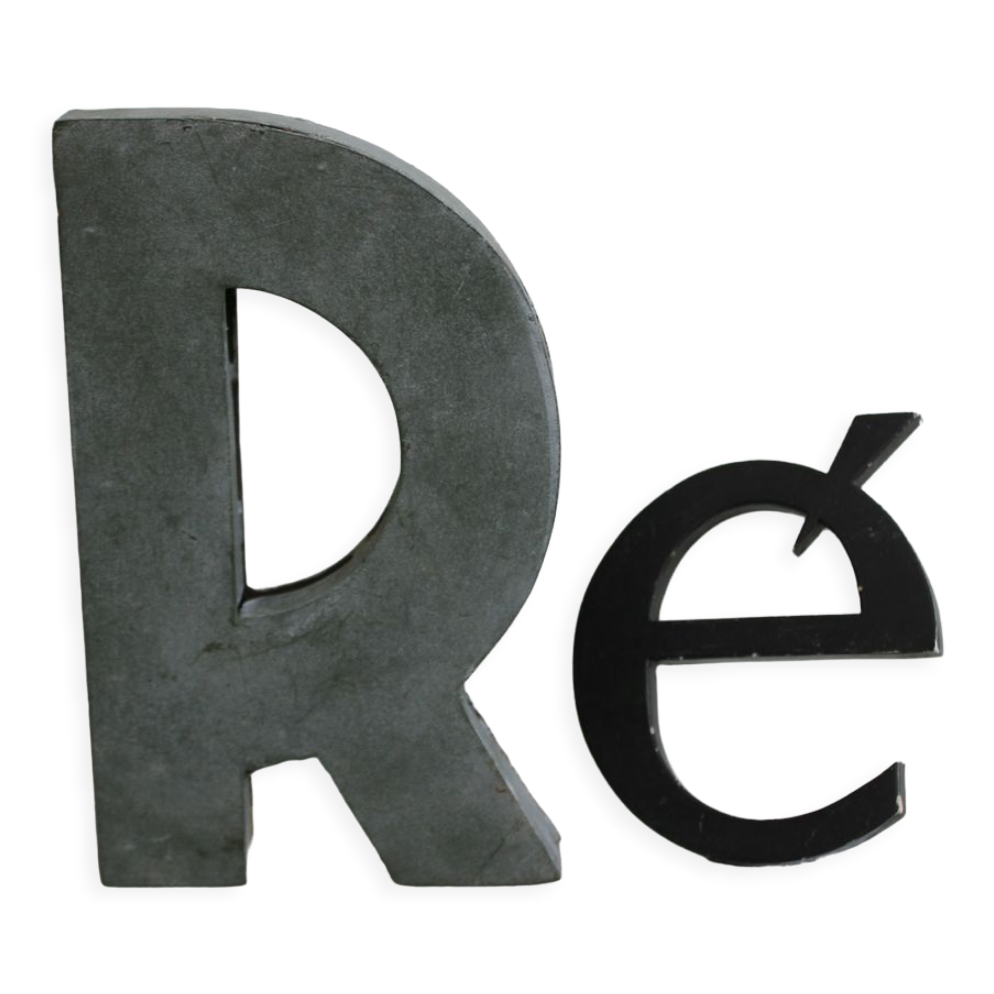 Set of 2 letters of sign