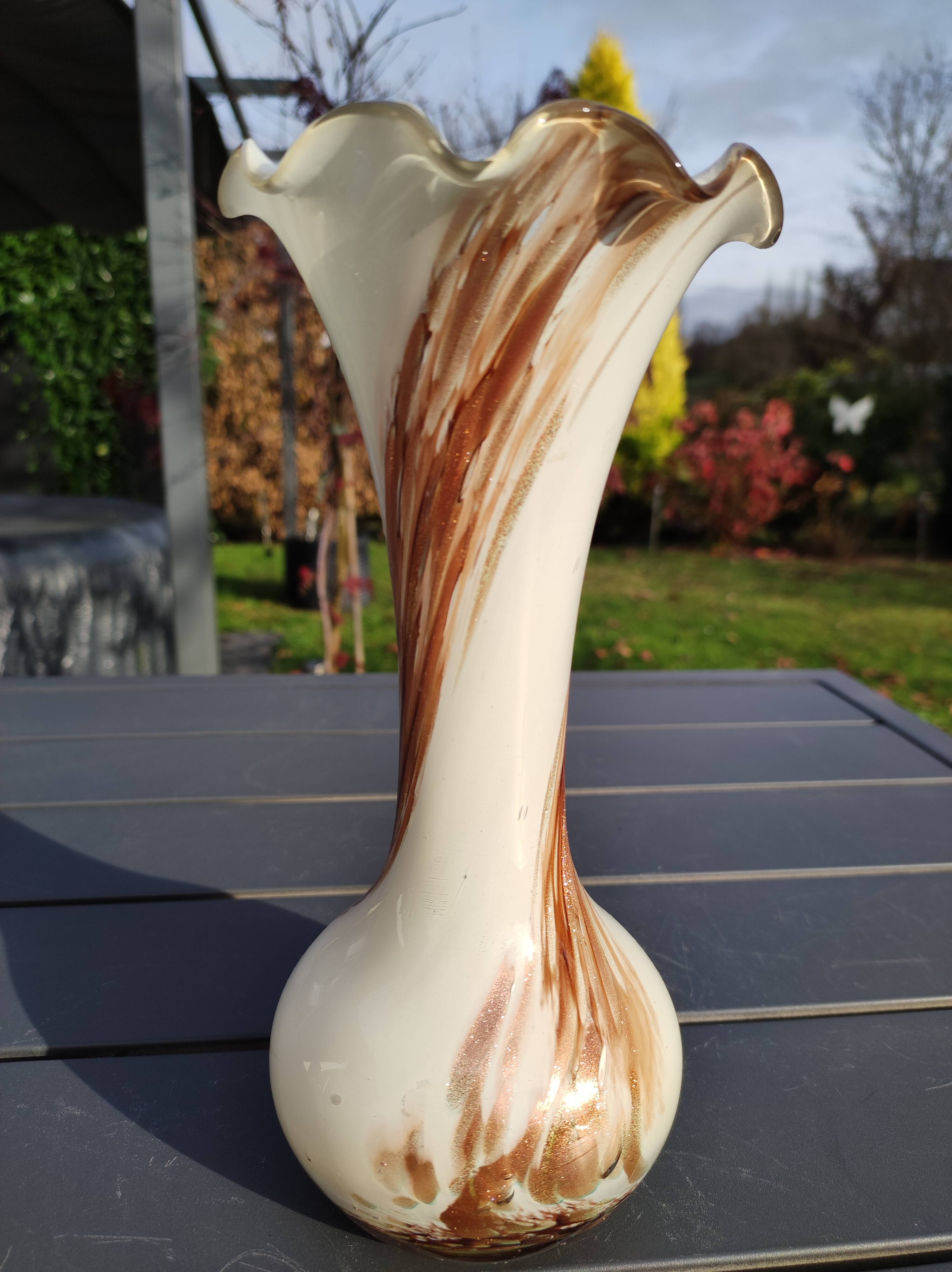 Vase vintage in blown glass