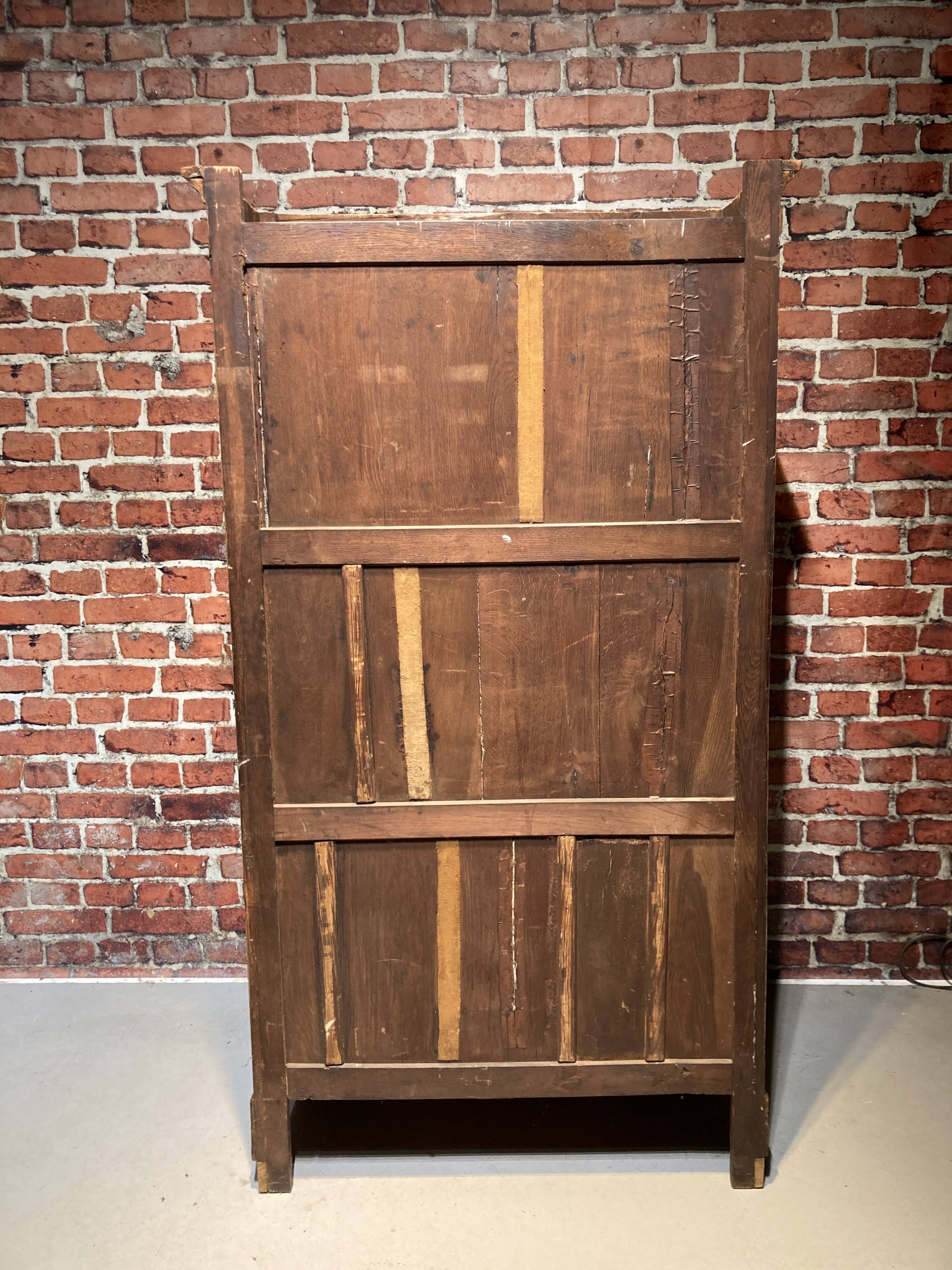 Mahogany wood cabinet