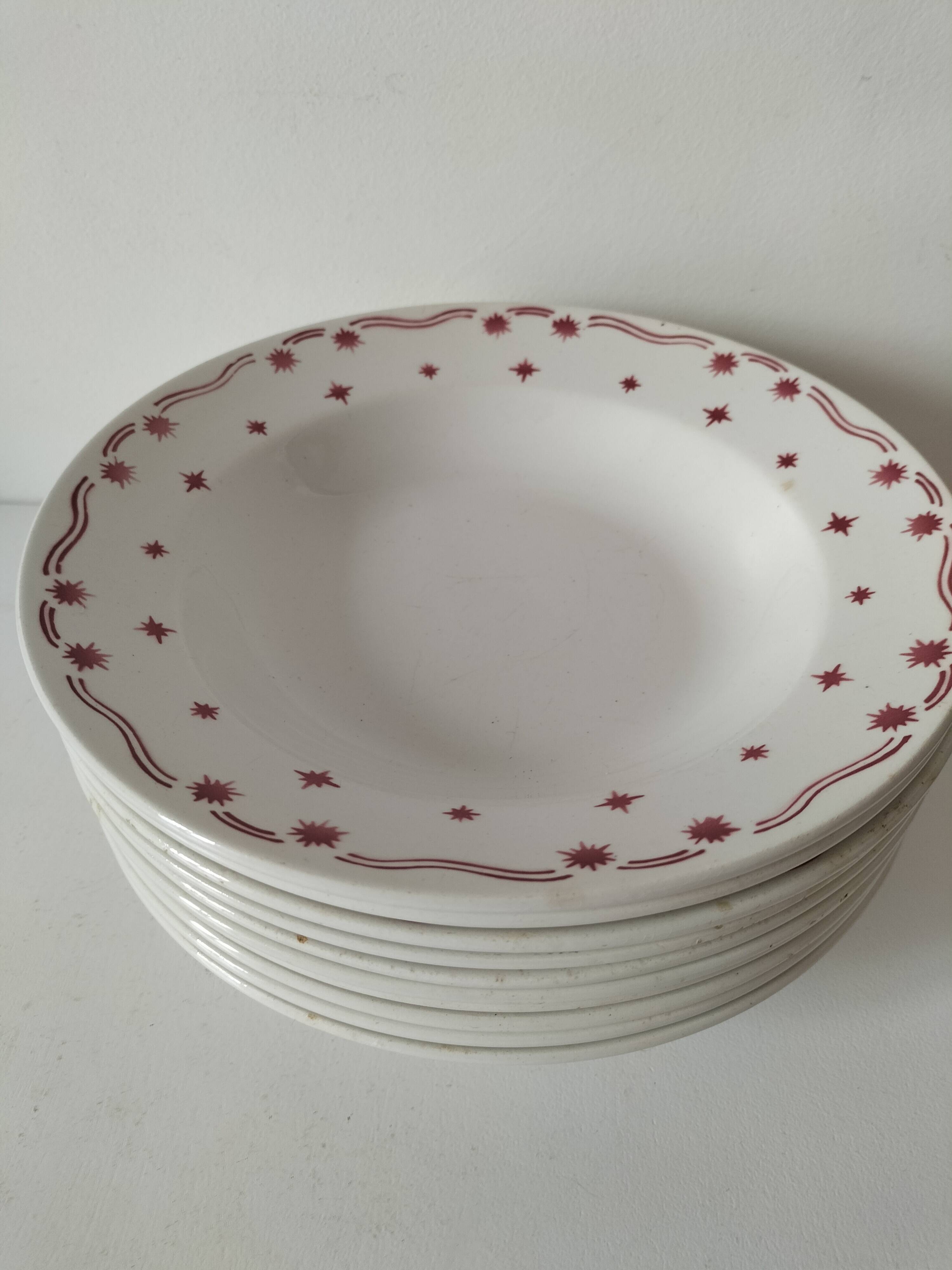 Céranrd Saint Amand plates star model