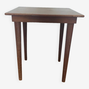Petite table en bois vintage