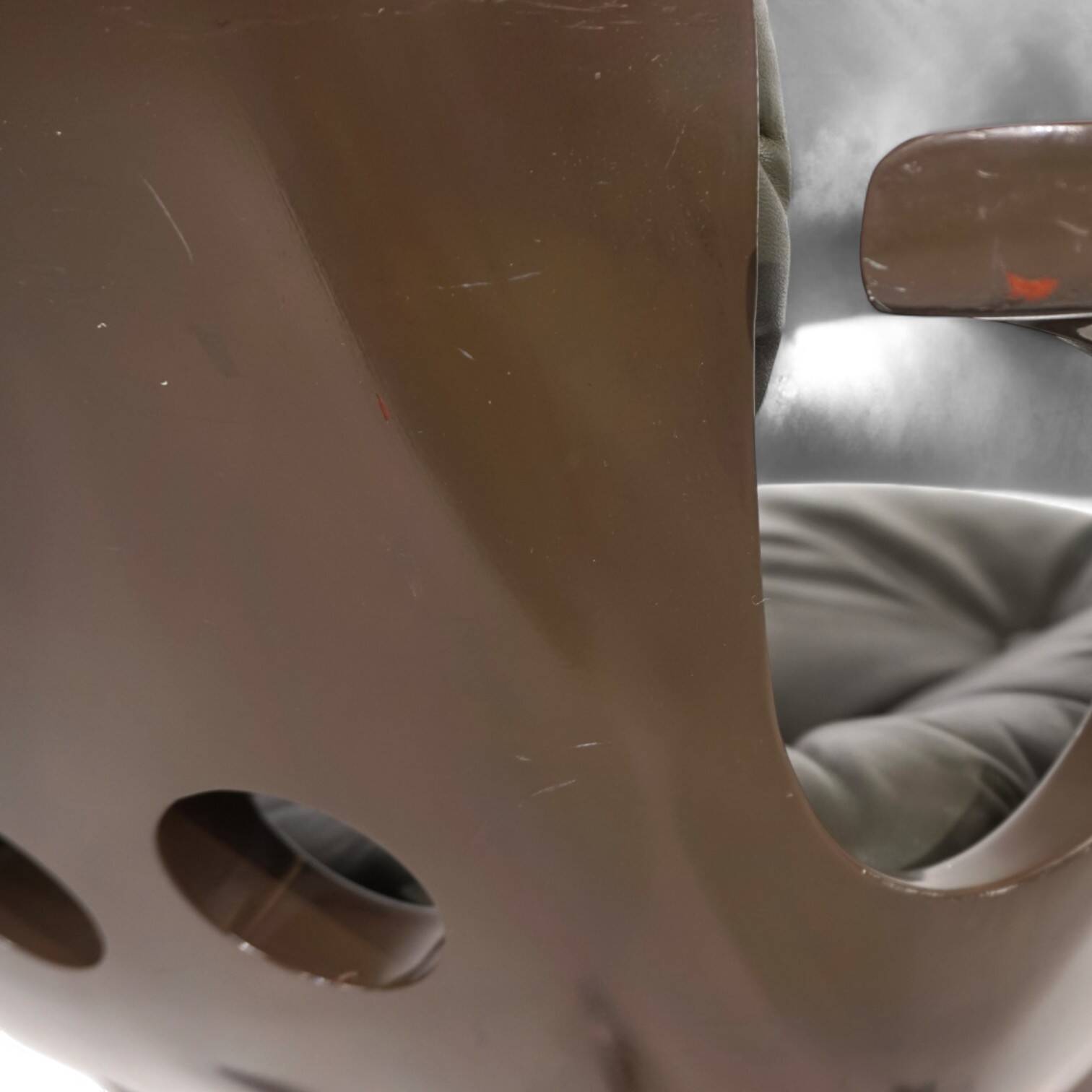 Stoll Giroflex 7112 Space Age leather office chair by Martin Stoll, 1970
