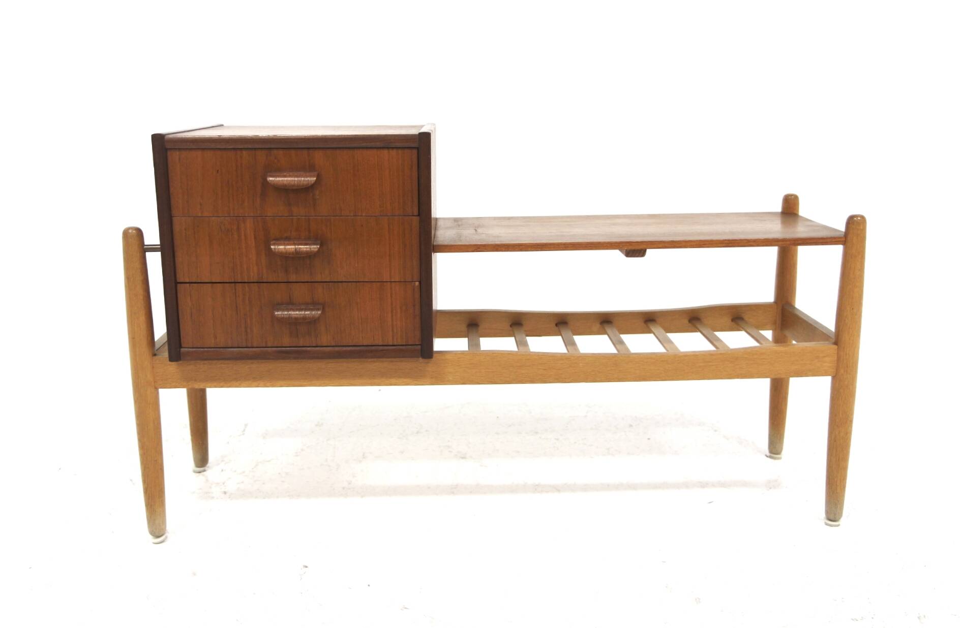 "Spectum" telephone bench, Arne Wahl Iversen for Möble-IKÉA, Sweden, 1960