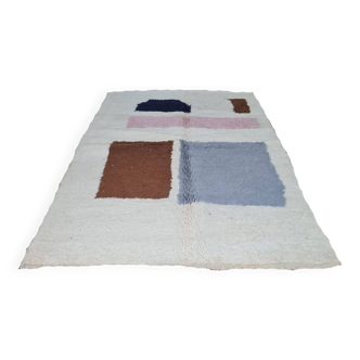 Handmade wool Berber rug 250 x 150 cm