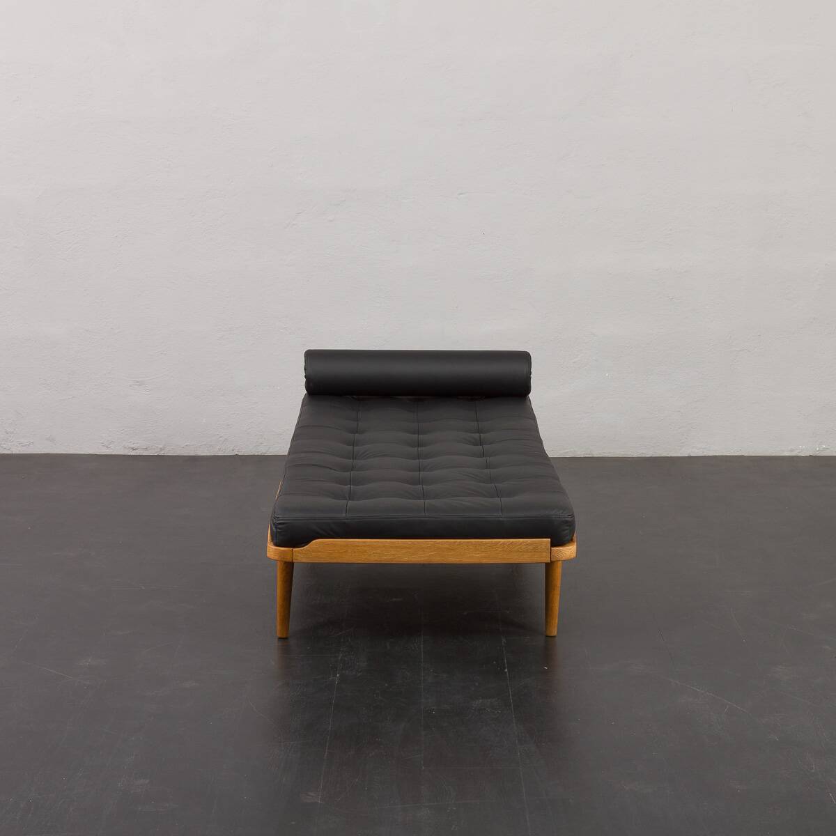 Danish mid century solid oak daybed in black leather, 1960s