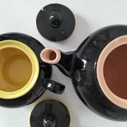 Teapot and sugar bowl Villeroy & Boch model Biarritz glossy black