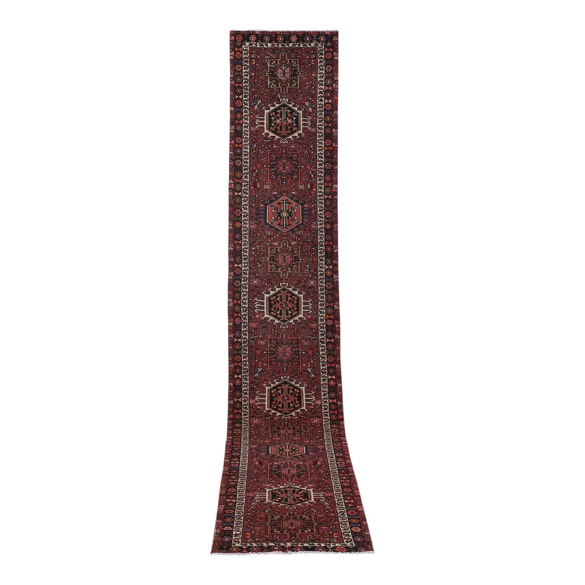 Tapis de couloir turc vintage